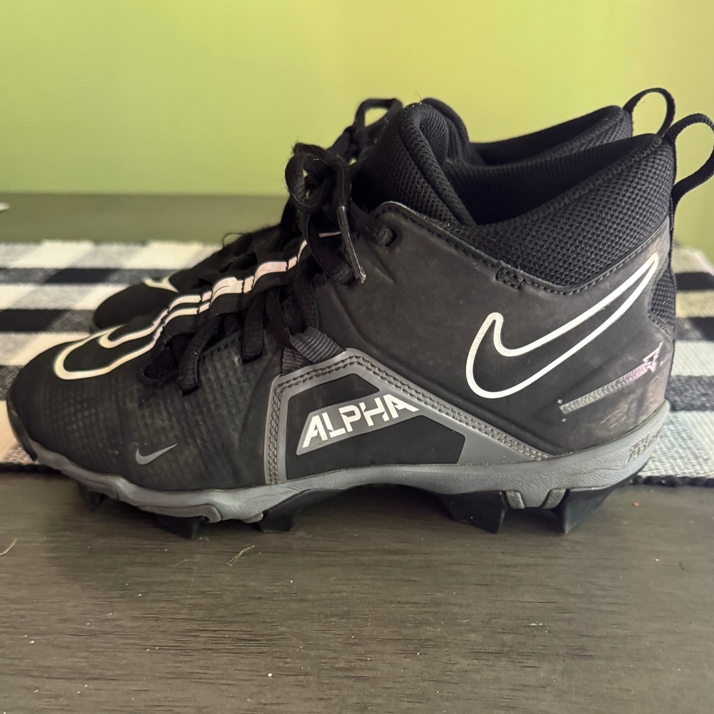 Nike Kids Alpha Menace 3